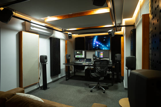 Wide Angle 26-025